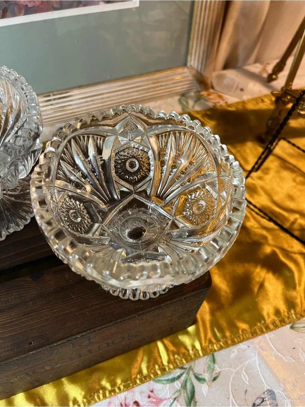 Crystal Glass Compote Dish - Clear Cut-Glass Accent Bowl